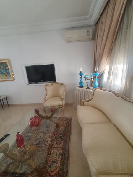 El Menzah El Manar 2 Vente Appart. 4 pices Appartement manar 2 residence garder