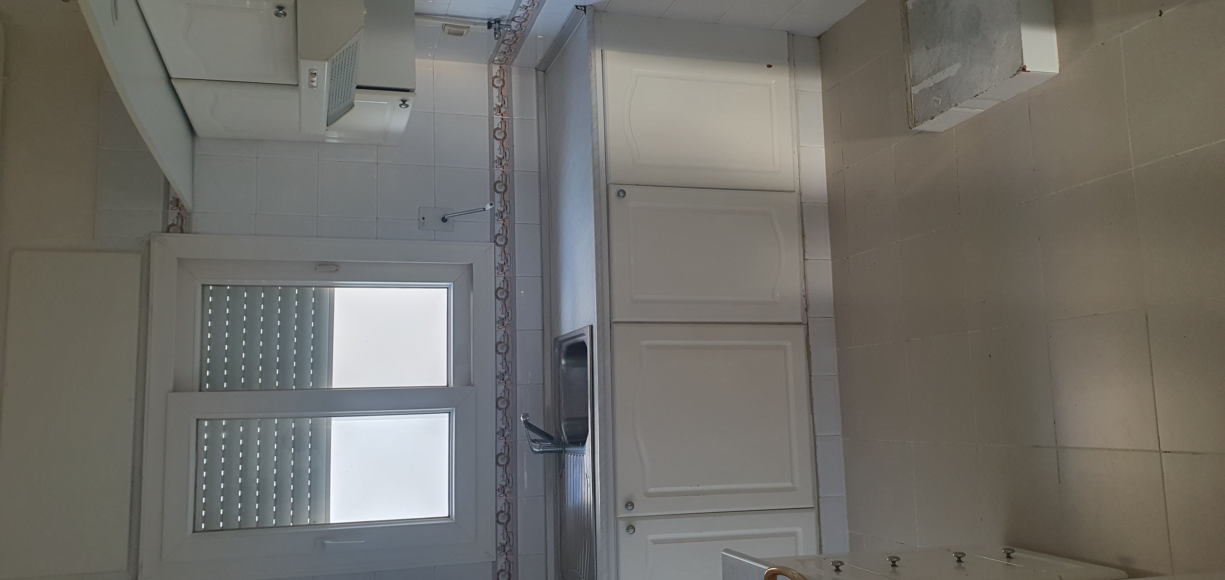 El Menzah El Manar 1 Location Appart. 2 pices Coquette appartement a manar 1a