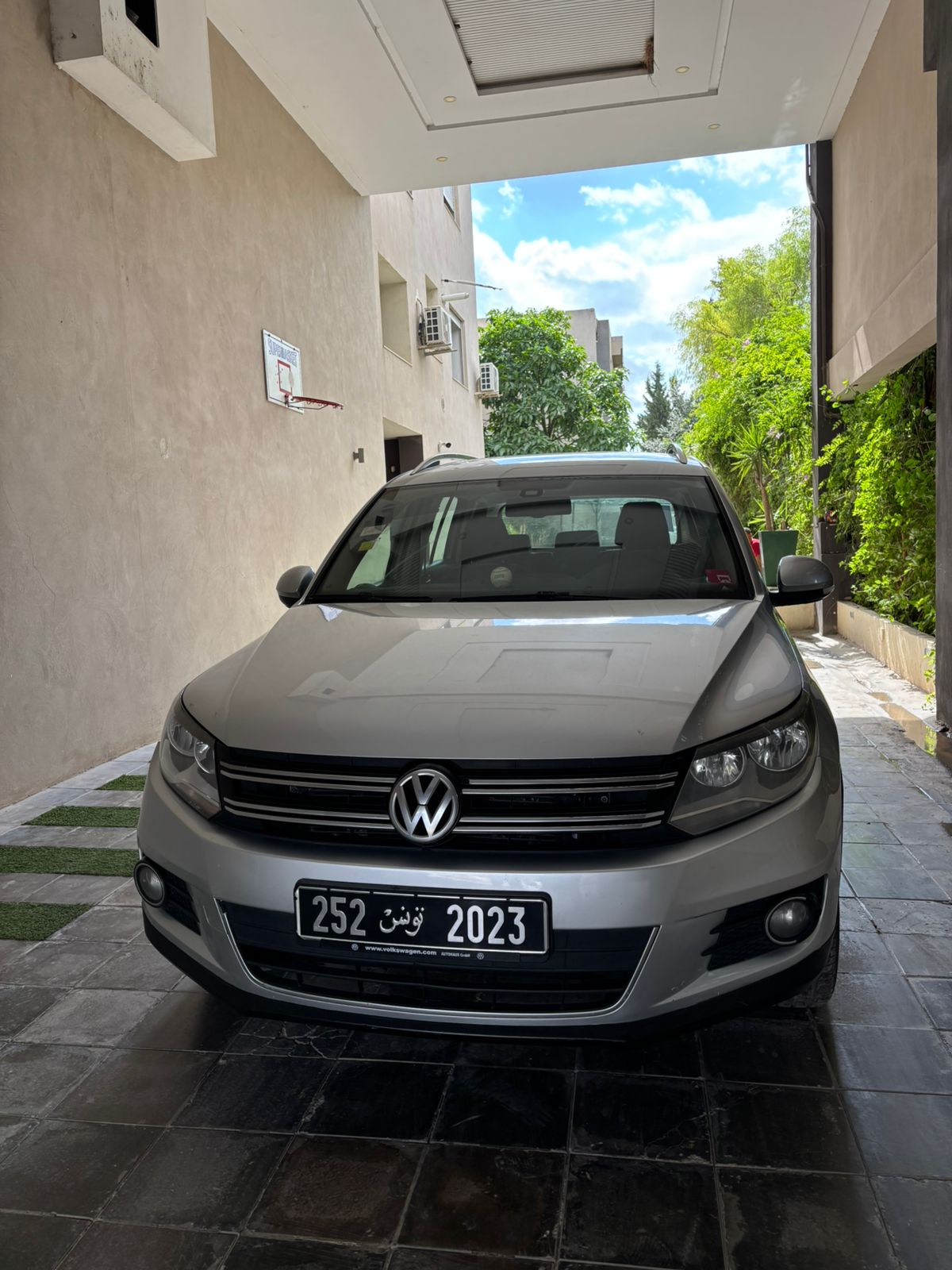 La Soukra La Soukra Volkswagen Tiguan Volkswagen tiguan essence full options gulf specs