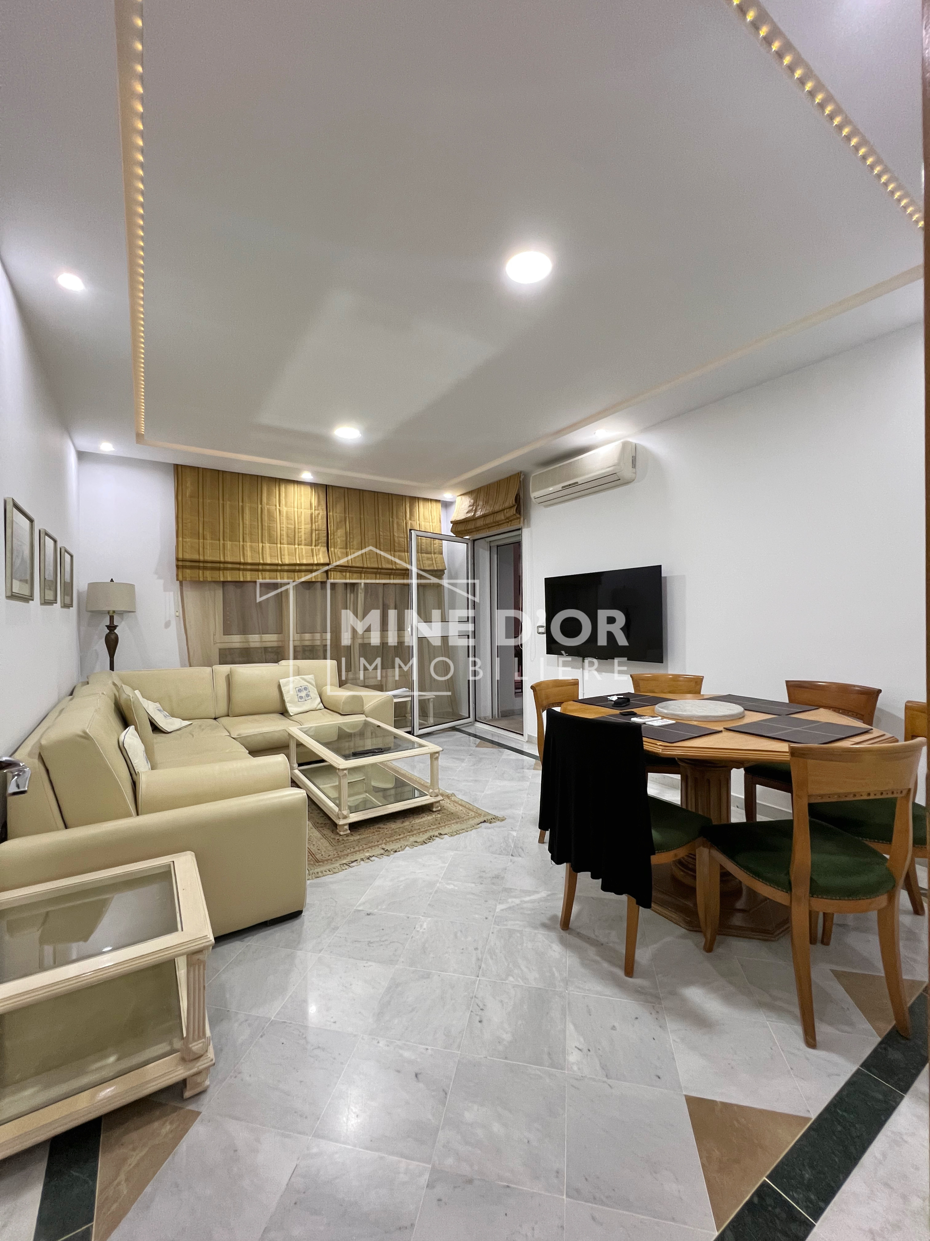 Cite El Khadra Zone urbaine nord Location Appart. 3 pices Appartement s2 richement meubl au centre urbain