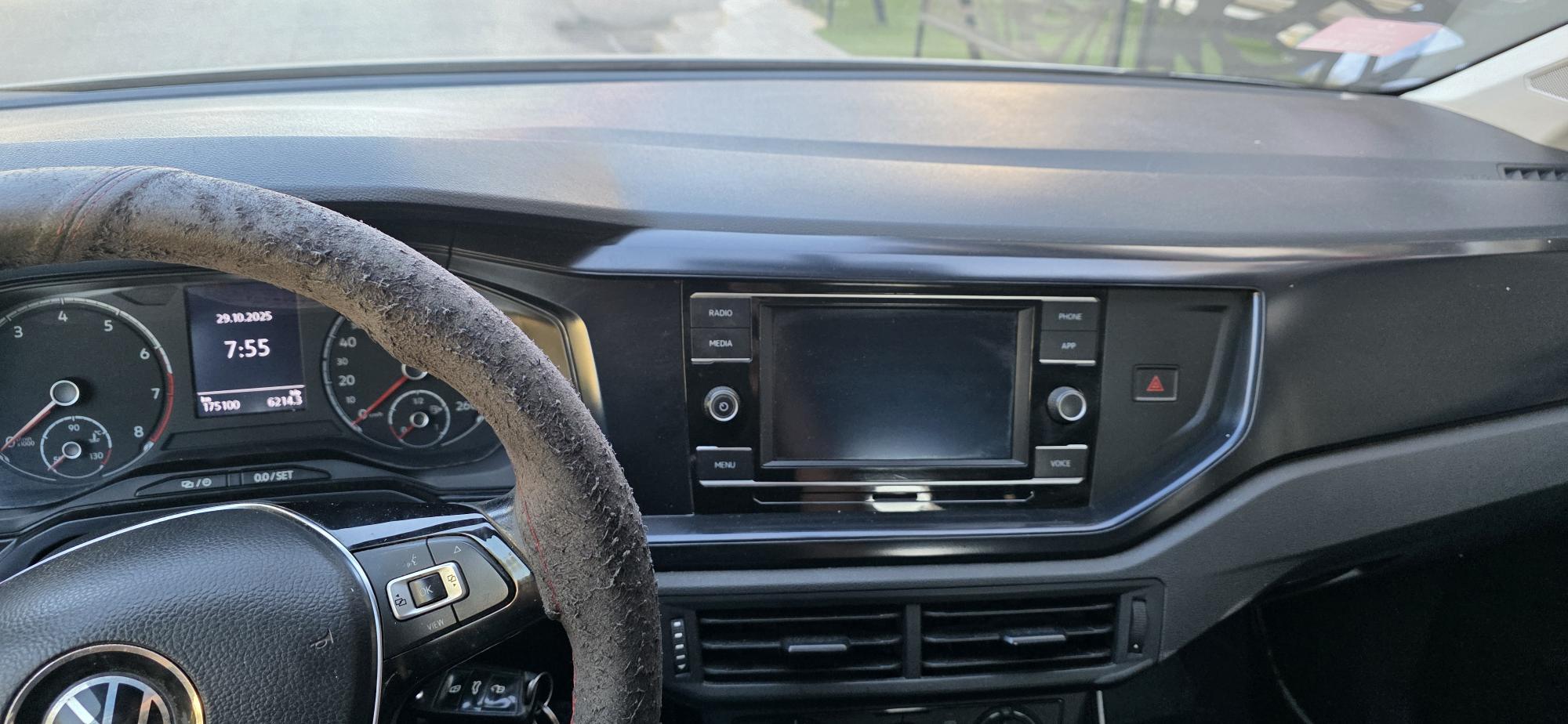 La Marsa El Aouina Volkswagen Polo 1 & 2 Polo 8 srie 219