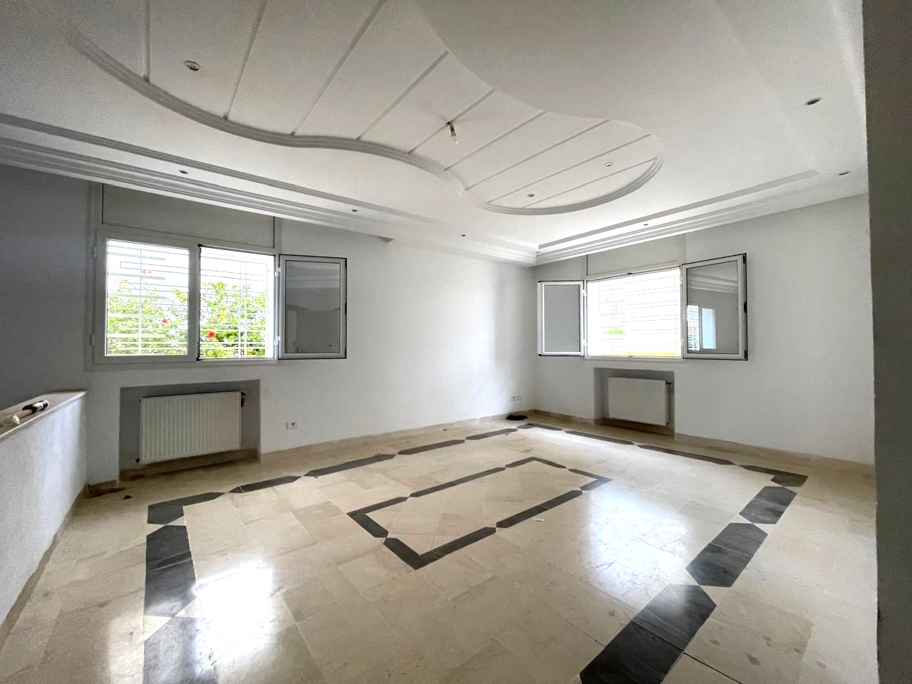 Ain Zaghouan Ain Zaghouan Location Appart. 2 pices Appartement s1 avec jardin  ain zaghouan nord