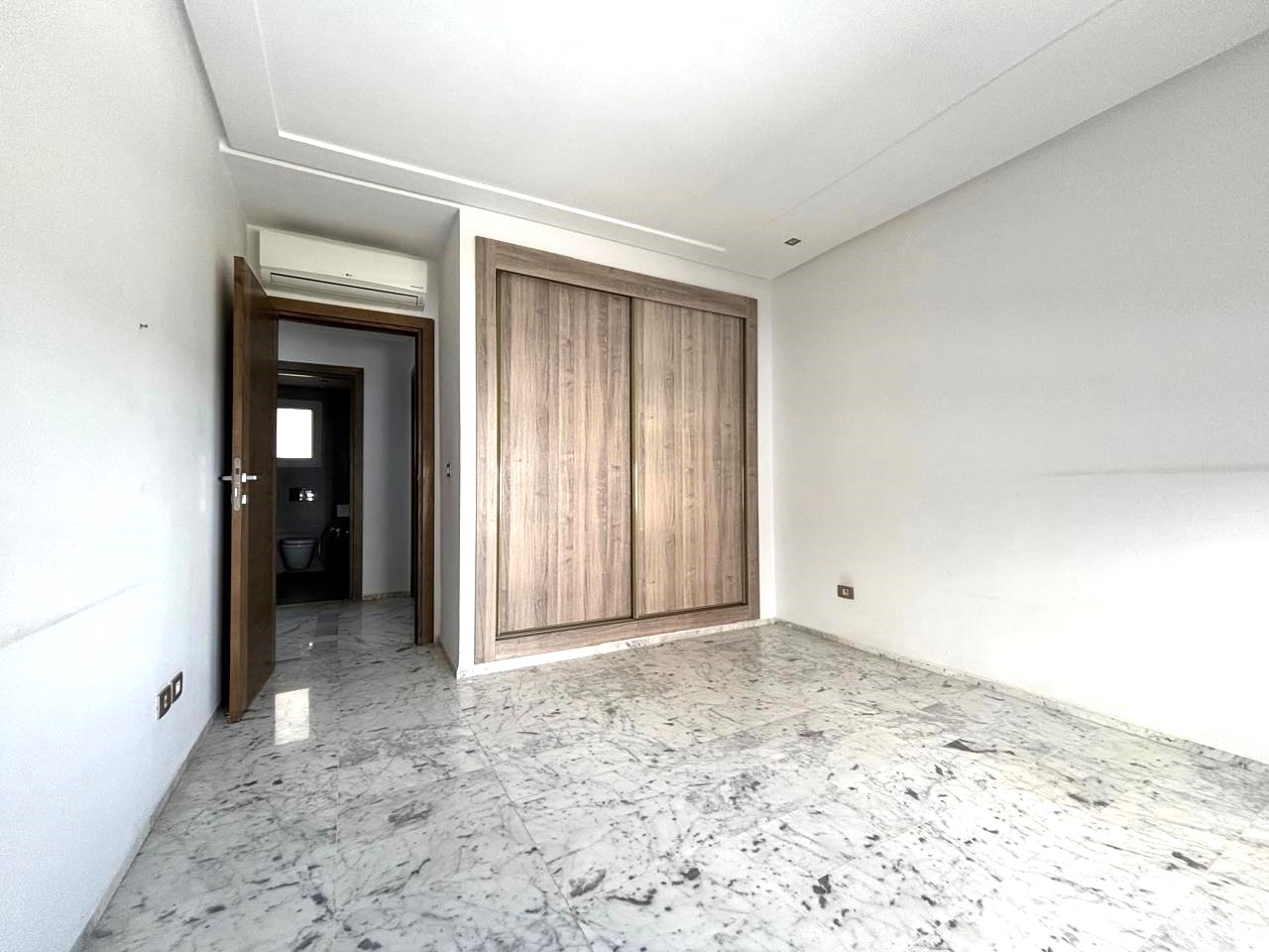 Ain Zaghouan Jardins de Carthage Location Appart. 4 pices Appartement s3 aux jardins de carthage