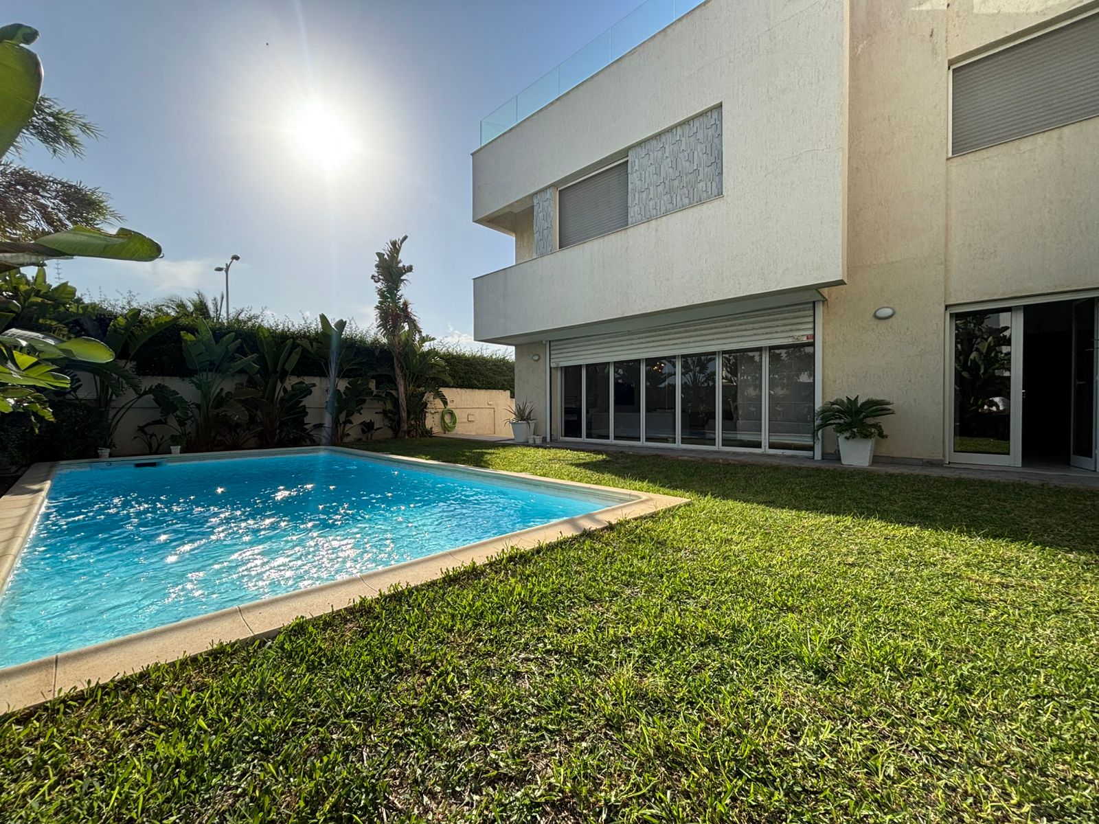 La Marsa Berge Du Lac Location Maisons Villa s7 avec piscine au lac 2