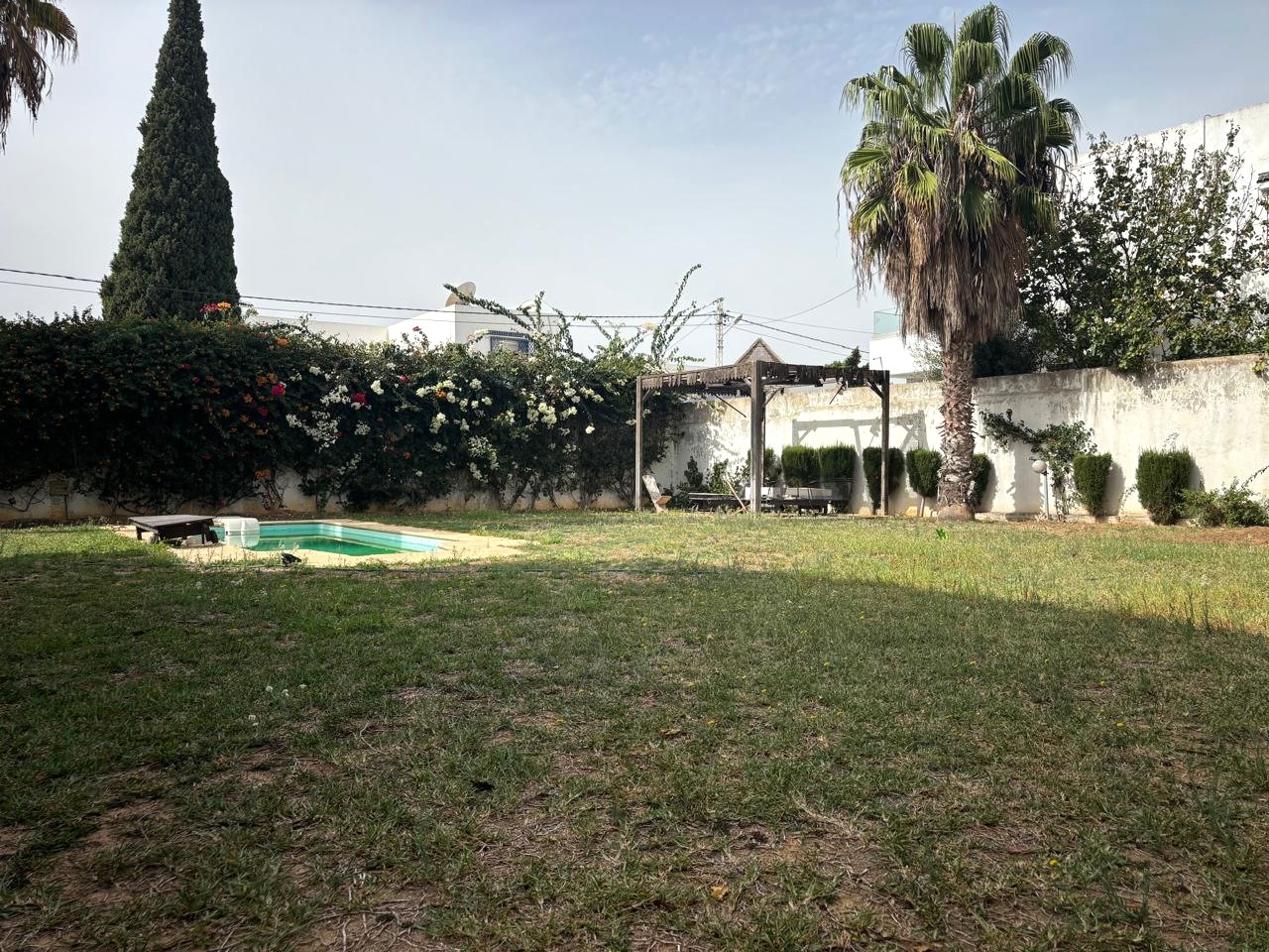 La Marsa Marsa Ennassim Location Maisons Etage de villa s7 avec piscine  la marsa ennassim