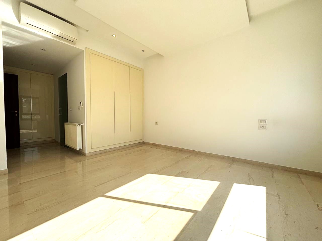 La Soukra La Soukra Location Appart. 3 pices Appartement s2 de 120m2  la soukra park