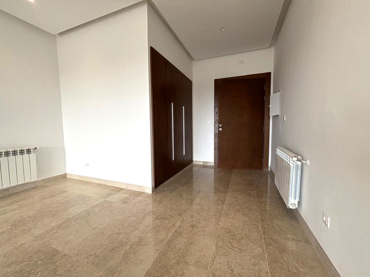 La Soukra Chotrana 3 Vente Appart. 4 pices Appartement s3 neuf  chotrana 3