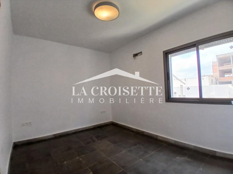 La Soukra&nbsp;La Soukra&nbsp;Location&nbsp;Autre&nbsp;Bureau h2 � la soukra mbl0546