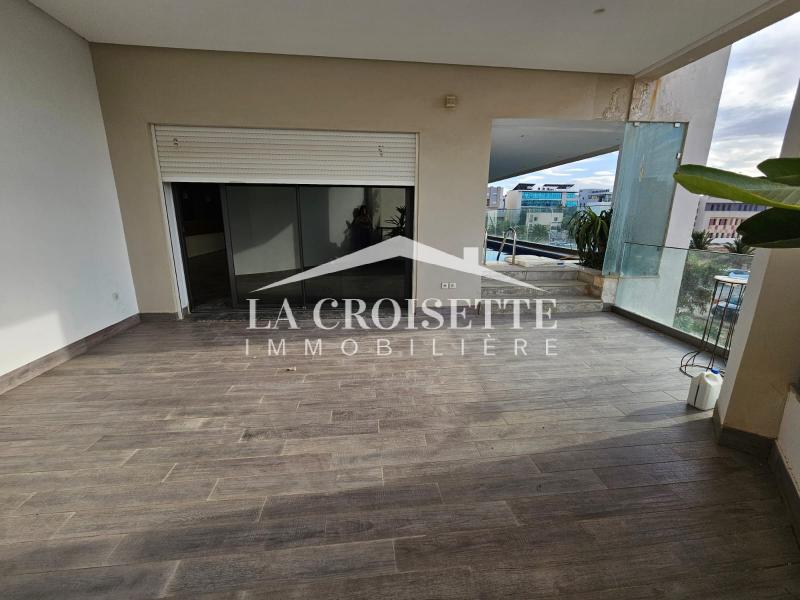 La Marsa&nbsp;Berge Du Lac&nbsp;Location&nbsp;Maisons&nbsp;Penthouse s3 avec piscine au lac2 zpl0004