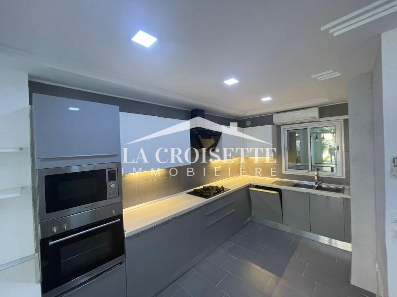 La Marsa&nbsp;Gammart&nbsp;Location&nbsp;Appart. 3 pi�ces&nbsp;S2 avec jardin et piscine � gammarth zal2197