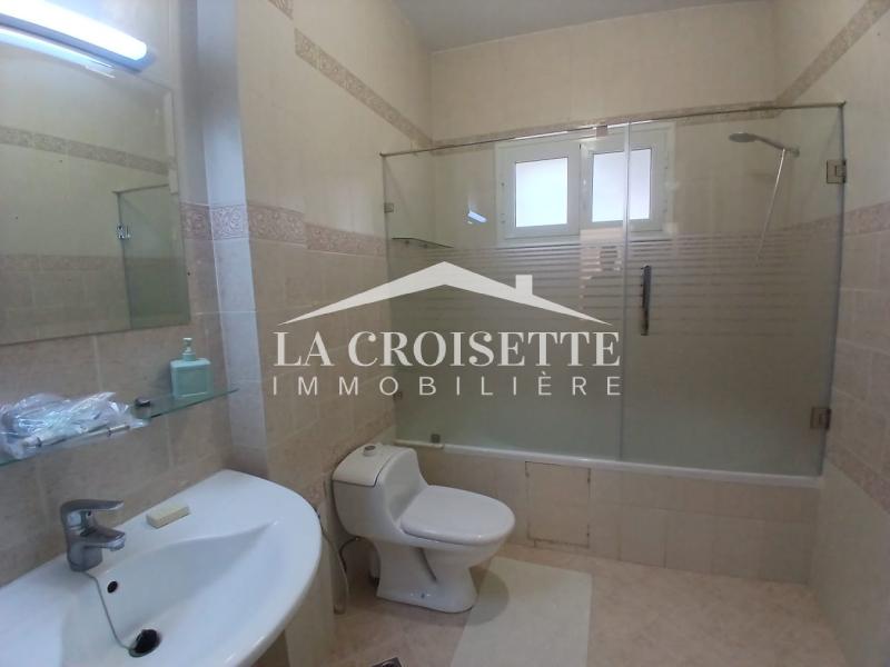 Carthage Sidi Bousaid Location Appart. 5 pices+ Etage de villa s4  sidi bou said mel0566