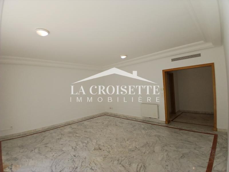 La Marsa Berge Du Lac Location Appart. 5 pices+ Appartement s4 aux berges du lac2 mal1951