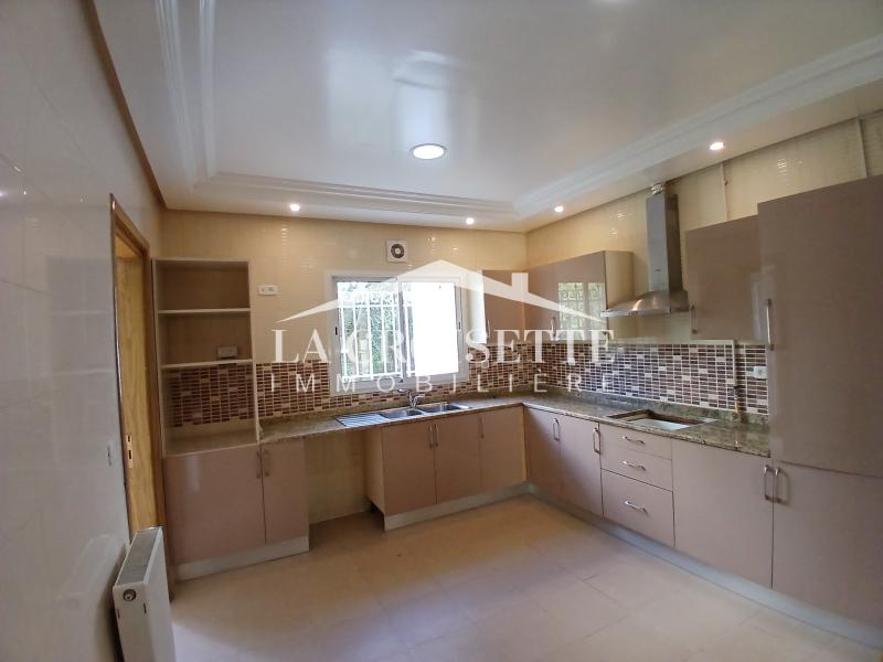 La Marsa Berge Du Lac Location Appart. 5 pices+ Appartement s4 aux berges du lac2 mal1951
