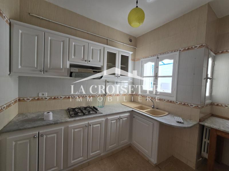 Carthage Amilcar Location Appart. 3 pices Appartement s2 meubl  carthage amilcar zel0563