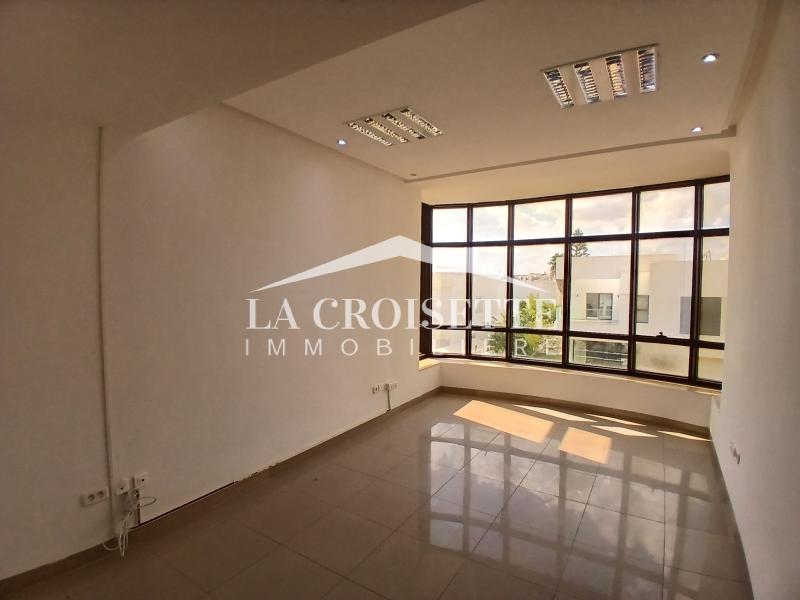 La Marsa Berge Du Lac Bureaux & Commerces Bureau Bureau h5 au lac2 zbl0556