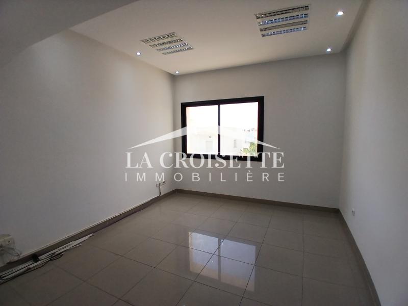 La Marsa Berge Du Lac Bureaux & Commerces Bureau Bureau h5 au lac2 zbl0556