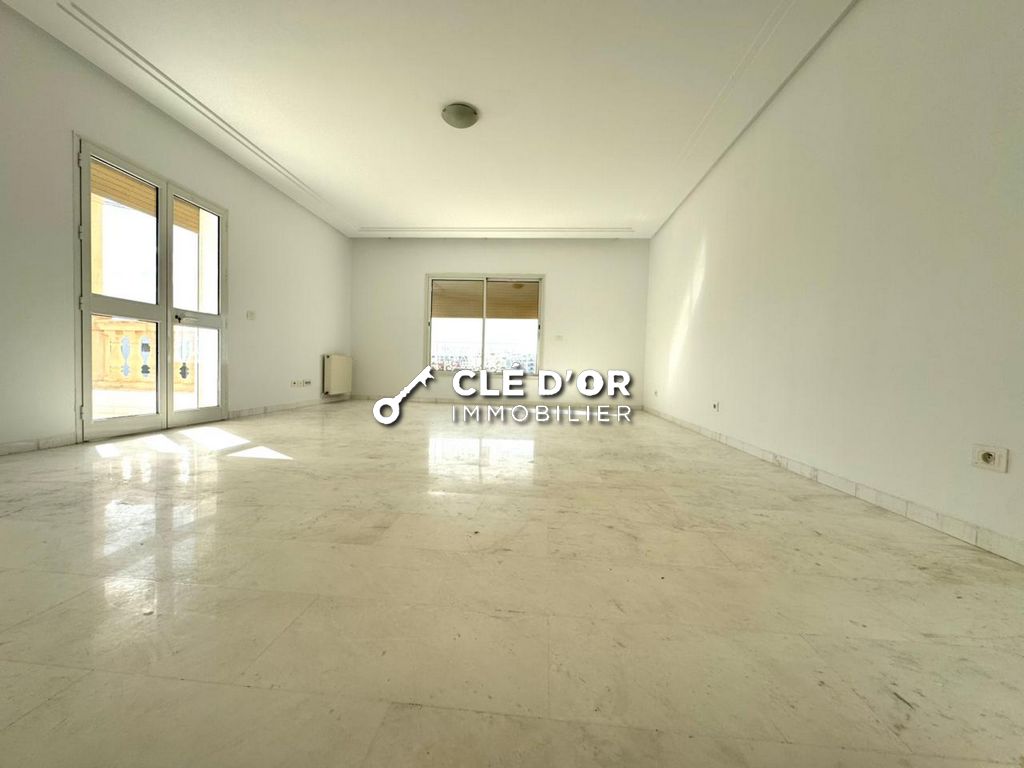 Ain Zaghouan Ain Zaghouan Location Appart. 4 pices Un lumineux s3 situe au jardins de carthage