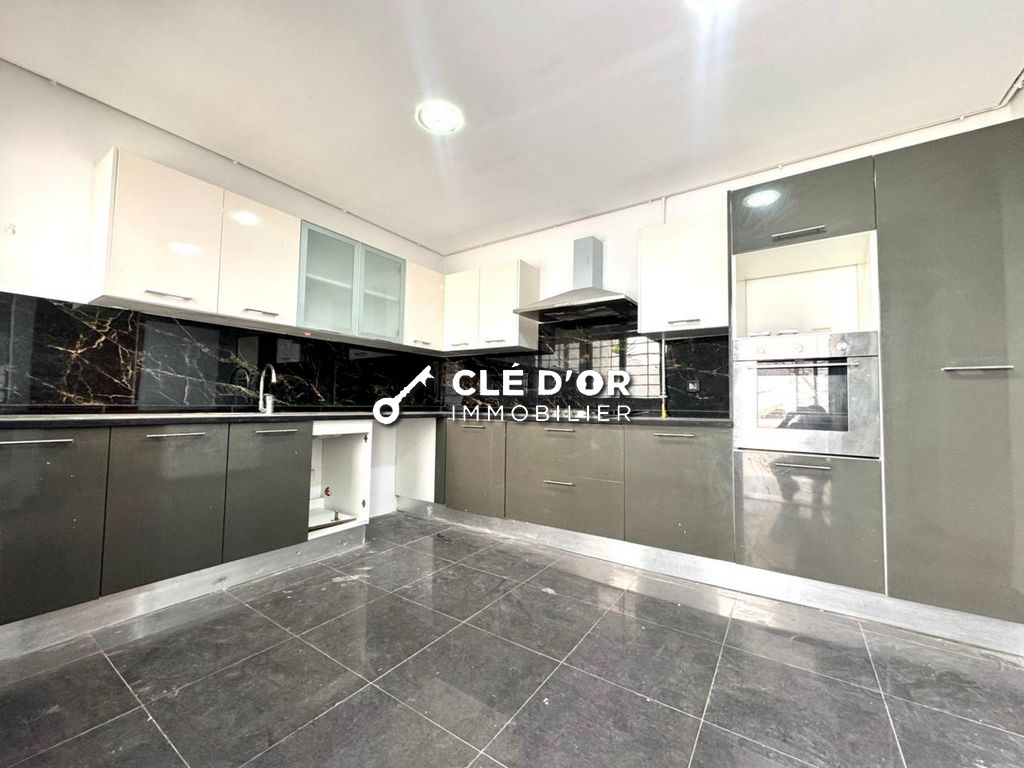 Ain Zaghouan Ain Zaghouan Location Appart. 5 pices+ Un appartement s3  au jardins de carthage