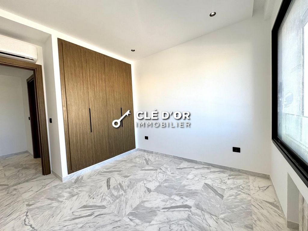 Ain Zaghouan Jardins de Carthage Vente Appart. 5 pices+ Un s3 jamais habiter  au jardin de carthage