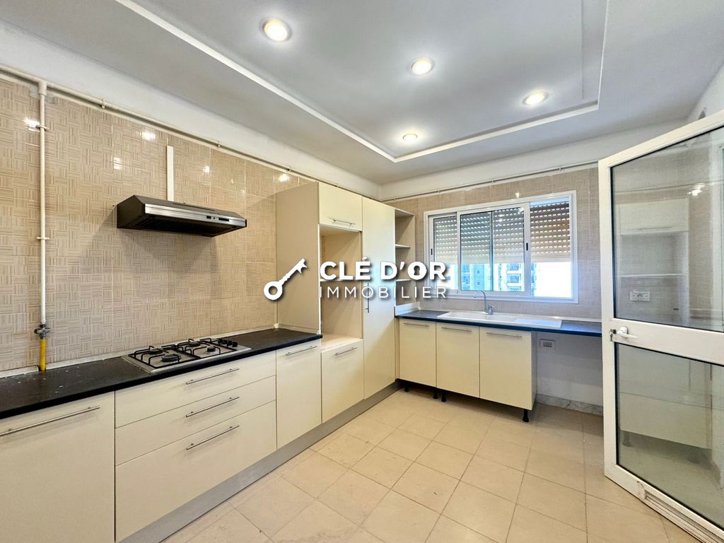 Ain Zaghouan Jardins de Carthage Location Appart. 5 pices+ Un s3  au jardins de carthage