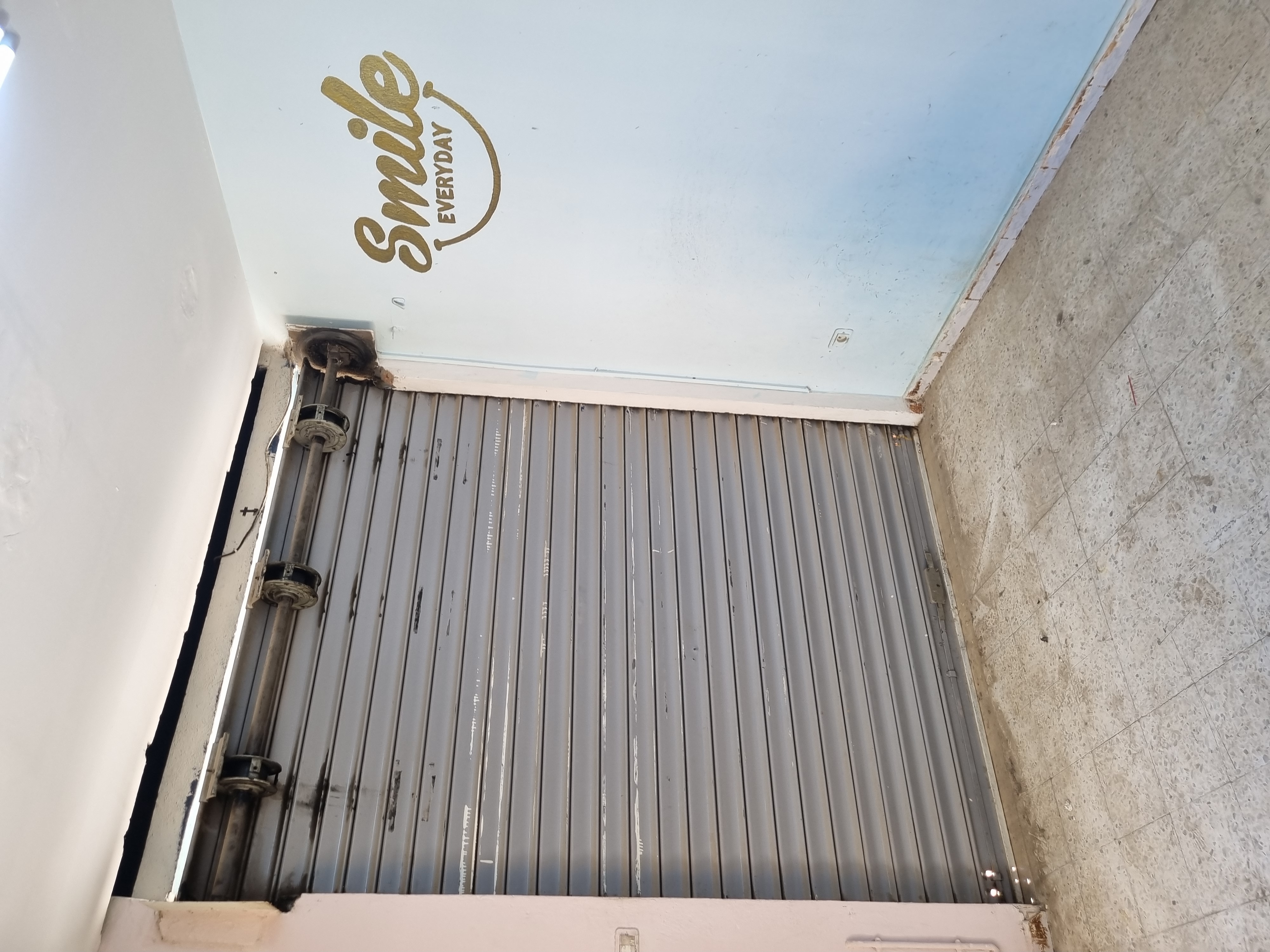 Bab Souika Bab El Khadra Location Appart. 1 pice Morjania bab el khadra tout prs de l'arrt de bus