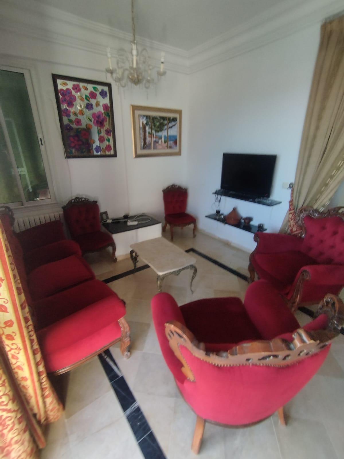 Ariana Ville Cite Ennasr 2 Location Appart. 2 pices S1 meubl avec une grande terrasse