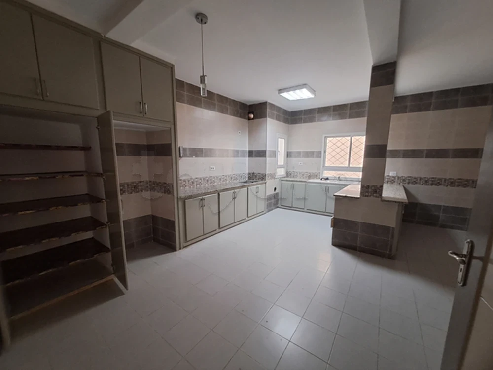 Ariana Ville Ariana Location Autre Etage de villa a cit el mostakbal ariana