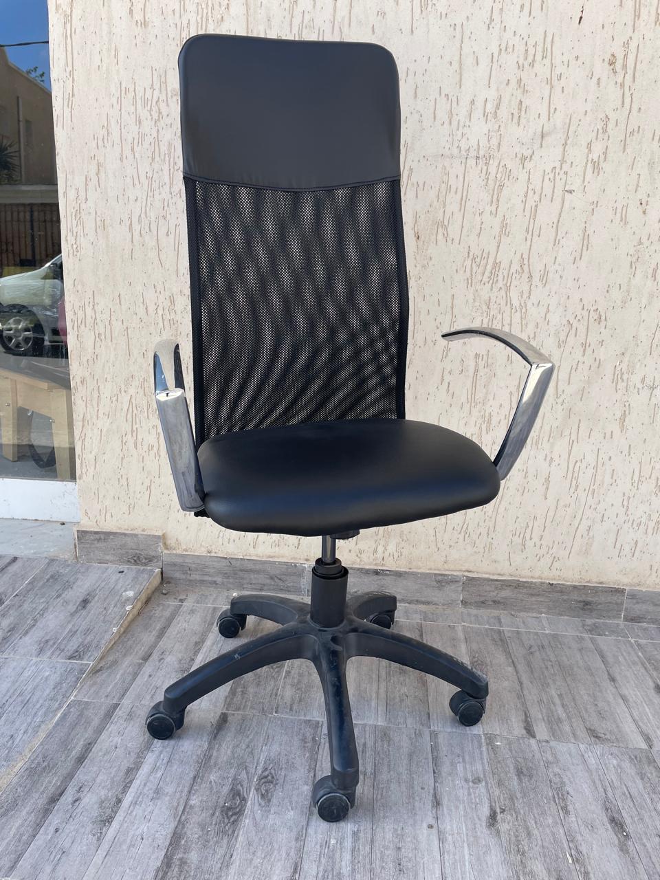 Raoued Ariana Essoughra Meubles de bureau Sieges de Bureau Sige de bureau