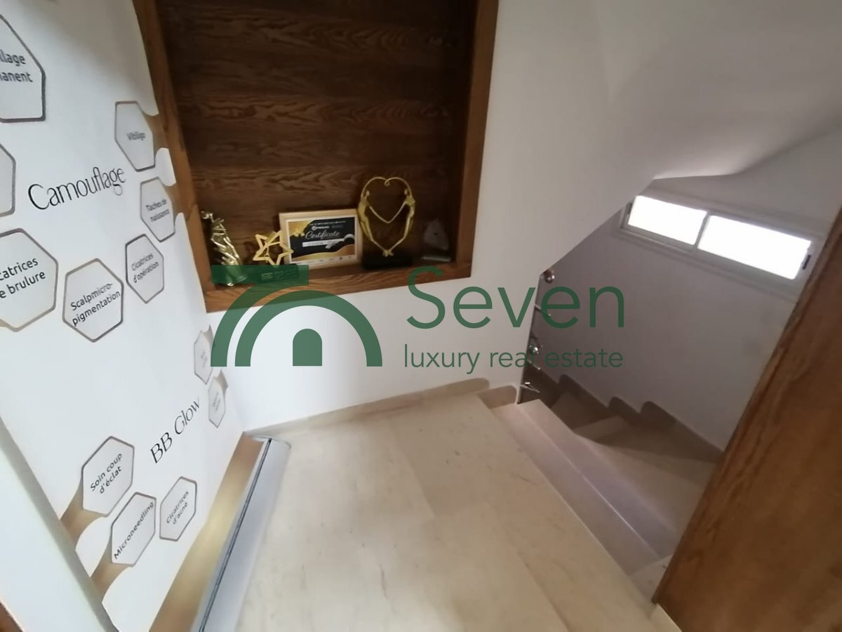 Ain Zaghouan Jardins de Carthage Location Appart. 1 pice Duplex  usage bureautique au jardin ref247a