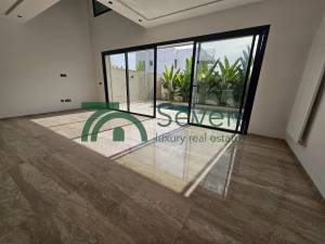 La Soukra Chotrana 1 Vente Maisons Un triplex s4 avec piscine  la soukra ref276a