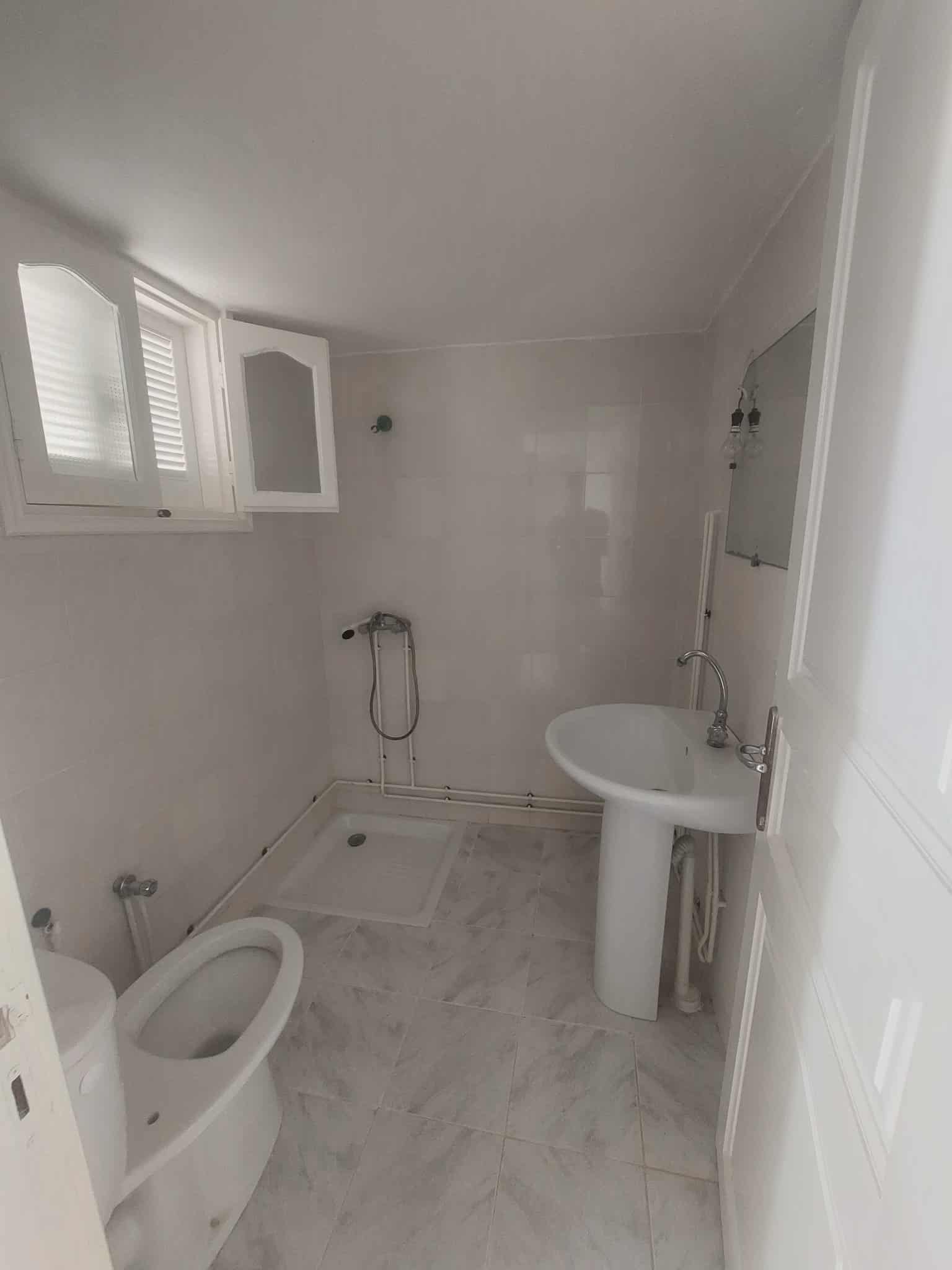 Zaghouan Zaghouan Location Appart. 3 pices S2 a usage bureau