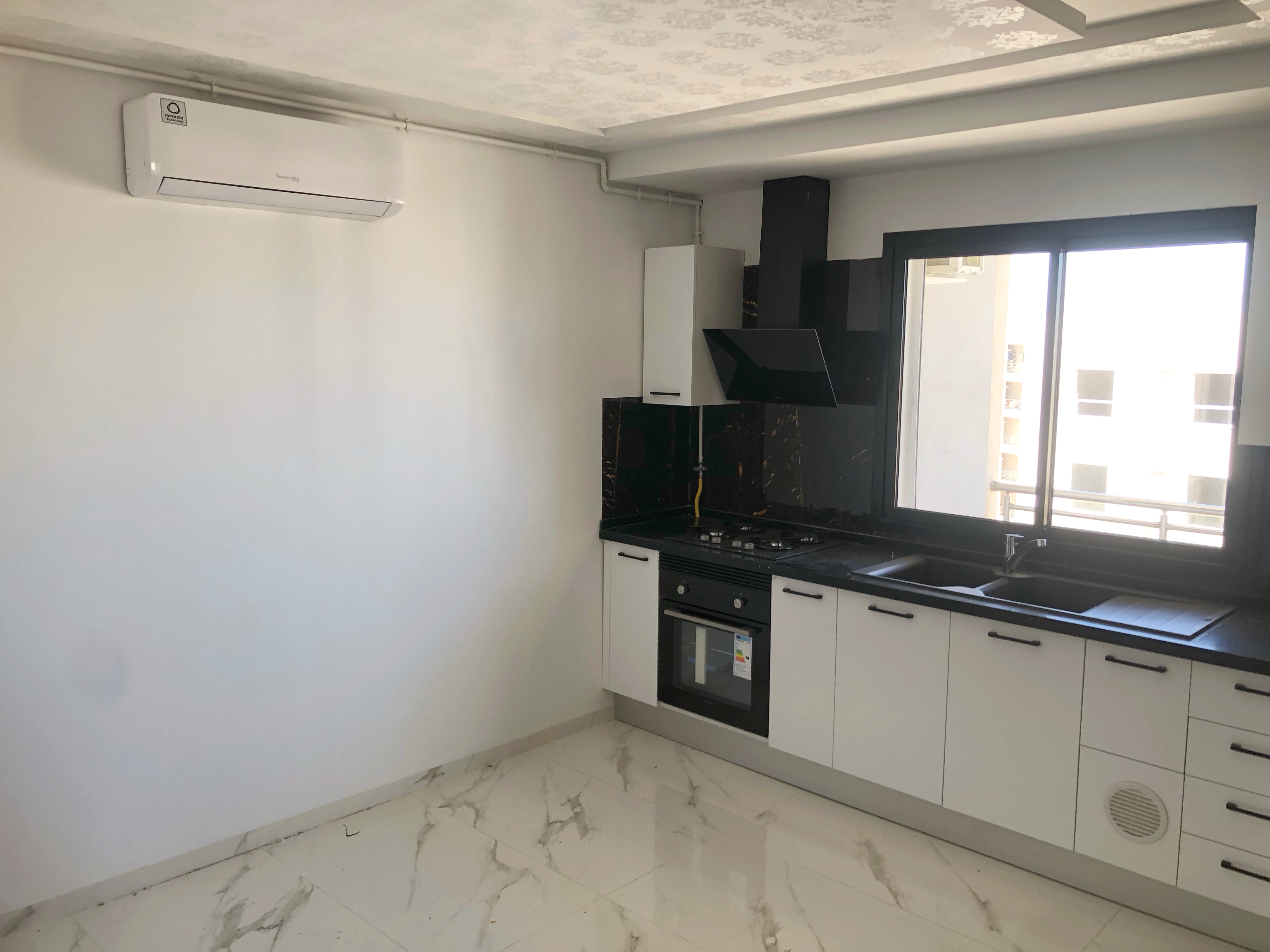 Ain Zaghouan&nbsp;Ain Zaghouan&nbsp;Location&nbsp;Appart. 1 pi�ce&nbsp;S1 a ain zaghouan