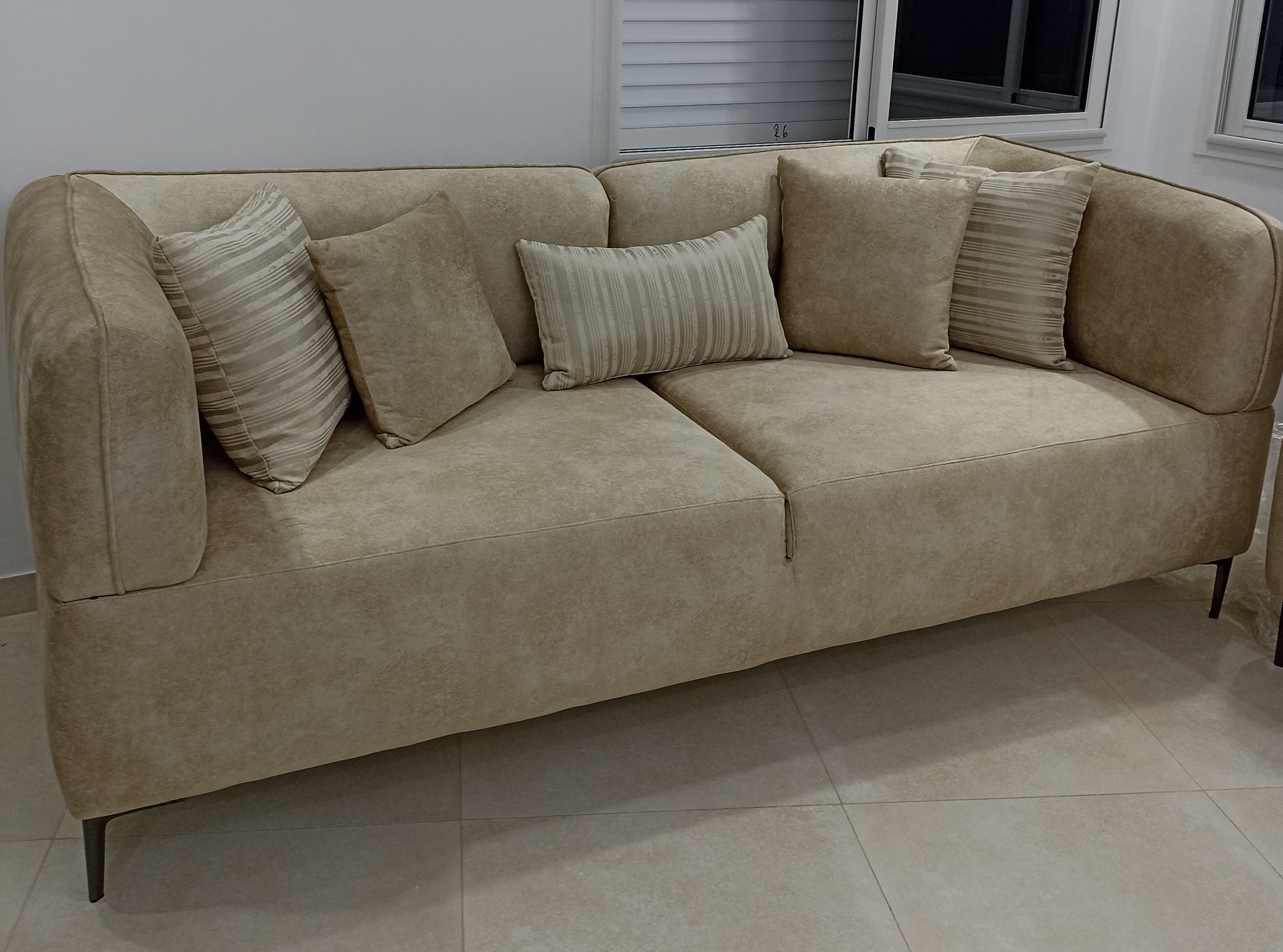Sahline Sidi Ameur Salon - Salle  manger  Salons Salon tout neuf