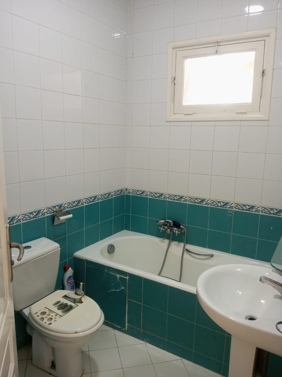 Ariana Ville Cite Ennasr 2 Location Appart. 1 pice Appartement s plus 1