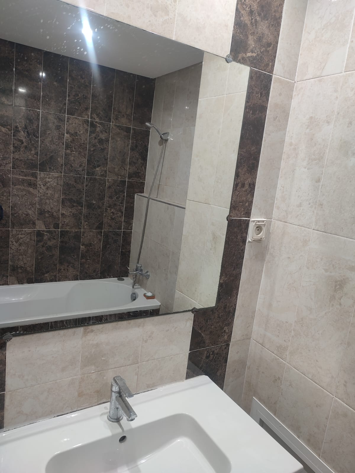 Ain Zaghouan Jardins de Carthage Vente Appart. 3 pices Appartement s3 avec de palace parking