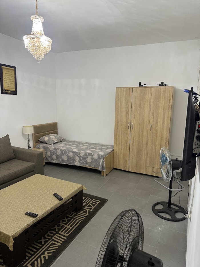 El Omrane Superieur Cite Ibn Khaldoun I Location Maisons Maison salon et 2 chambre meuble