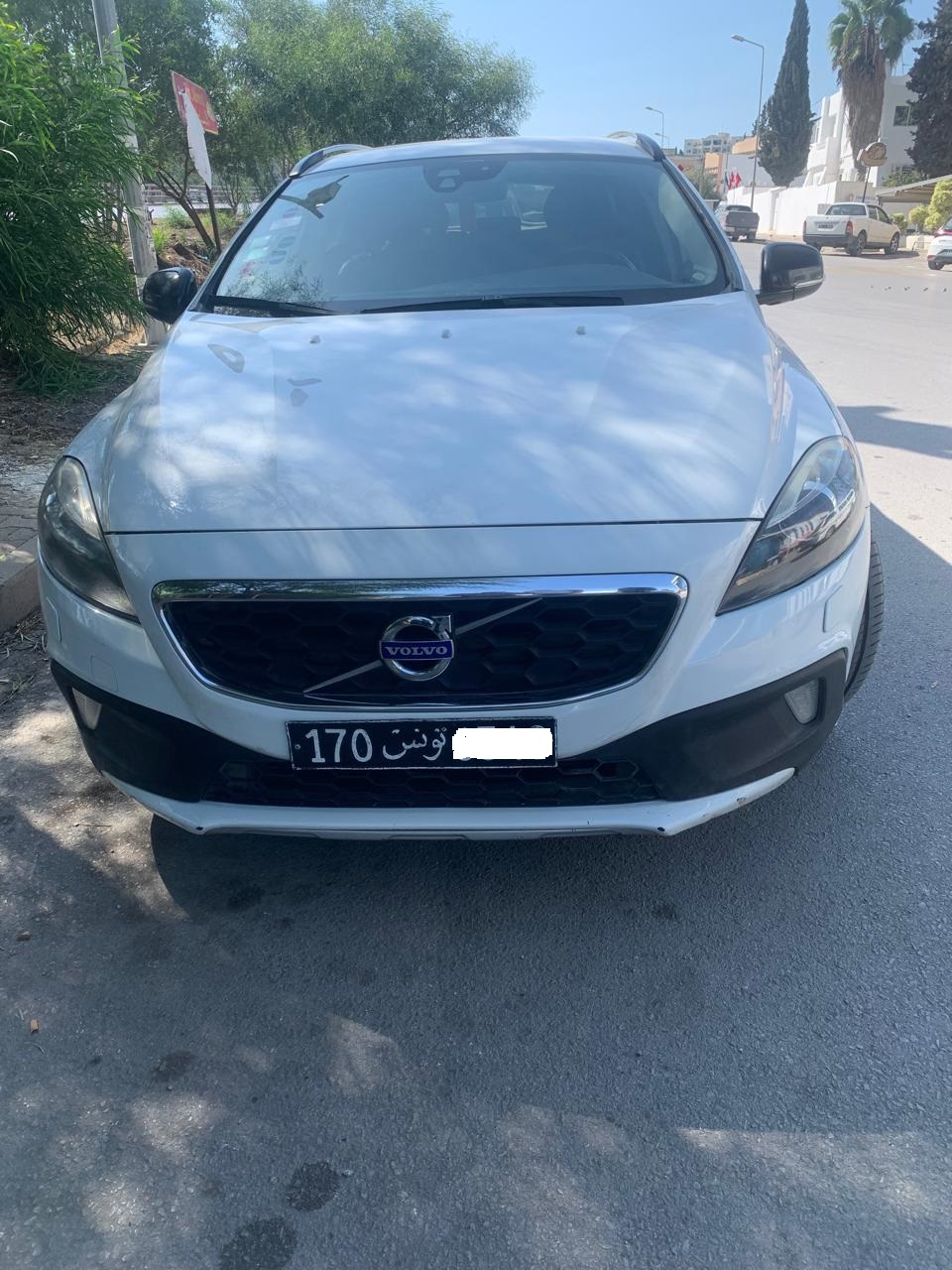 El Omrane Superieur Cite El Intilaka Volvo V40 Volvo v40 prix attractif