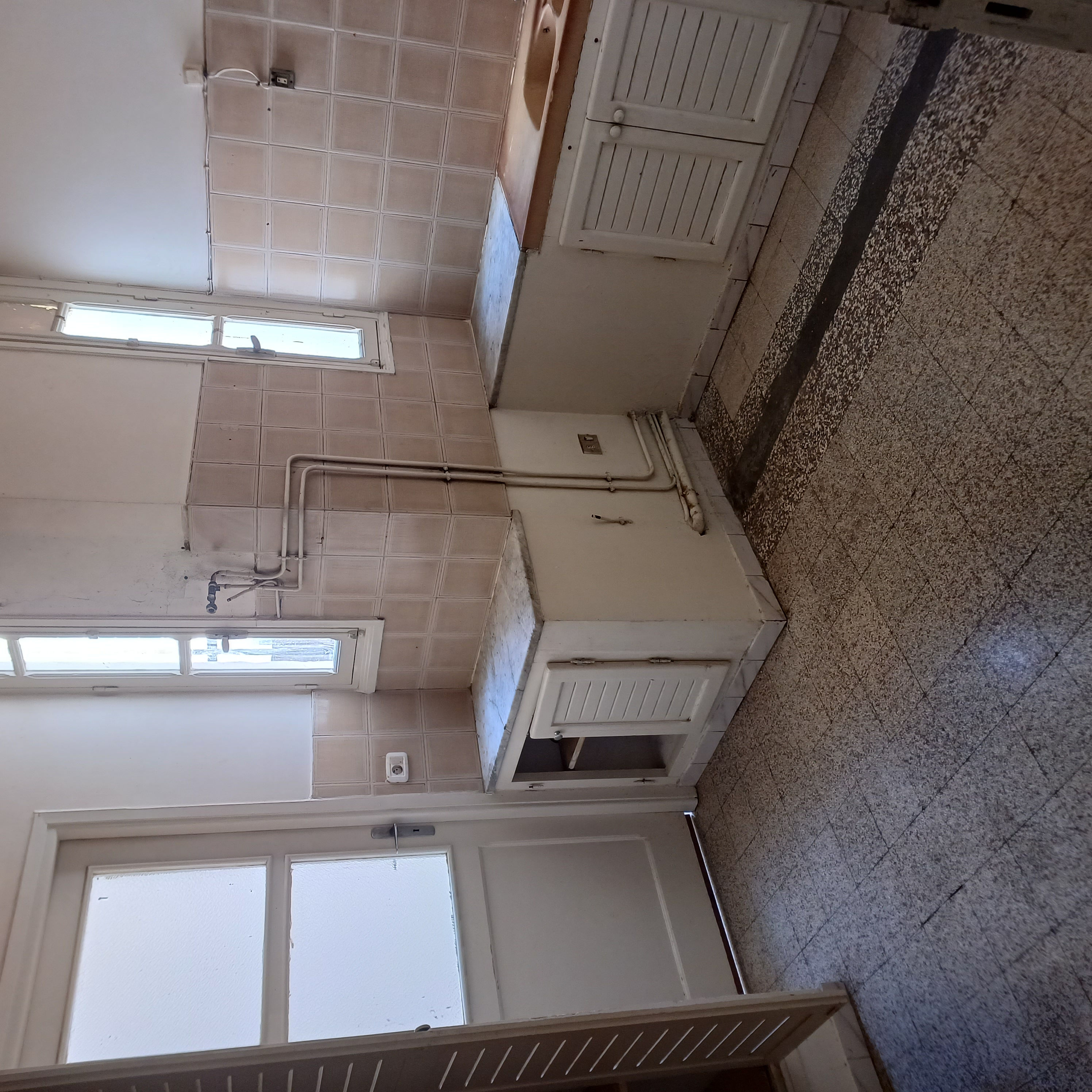 Sfax Ville Sfax Vente Appart. 3 pices Appartement sur l'avenue hb sfax