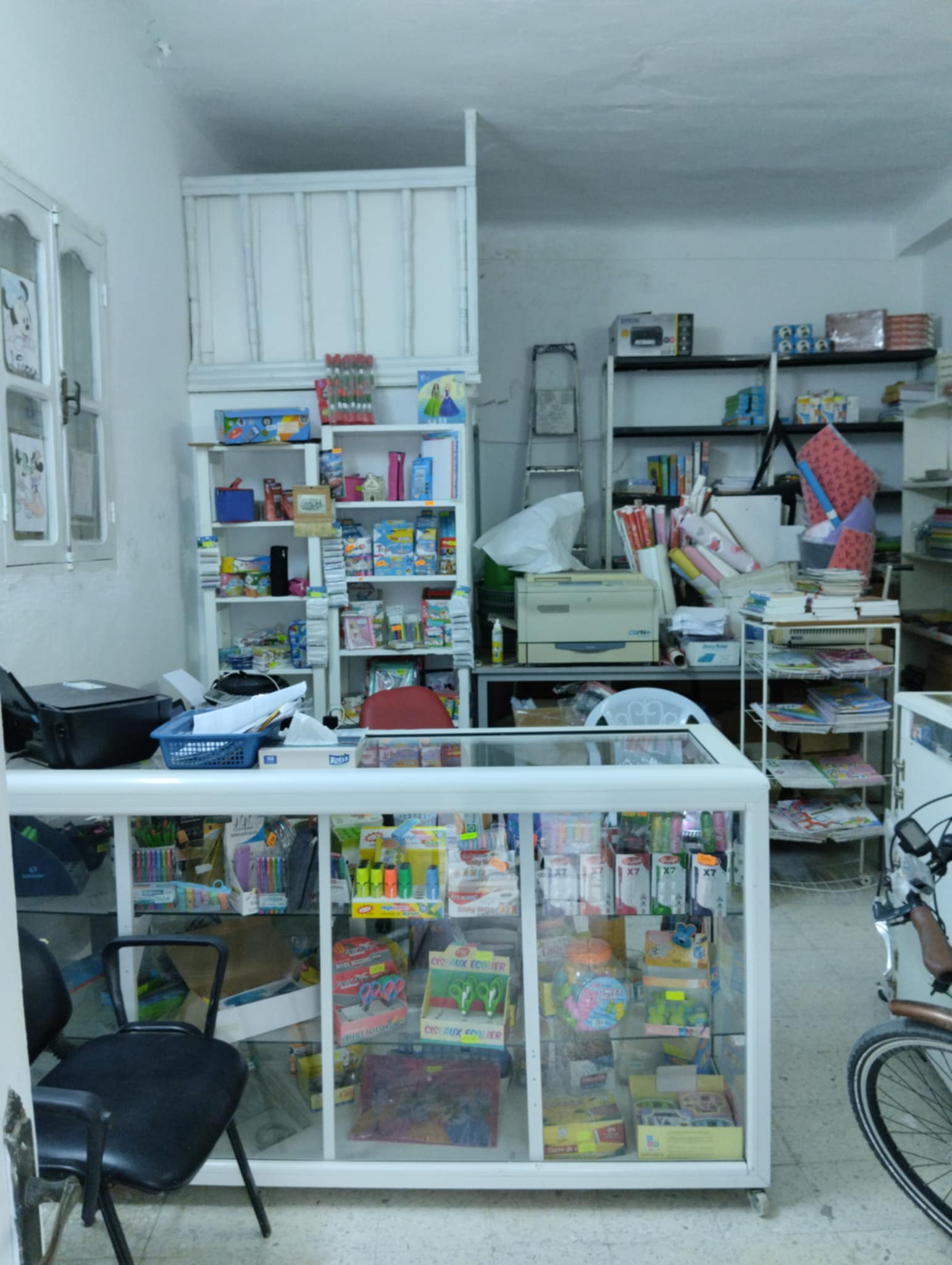 Rades Rades Bureaux & Commerces Fond de Commerce Fond de commerce librairie