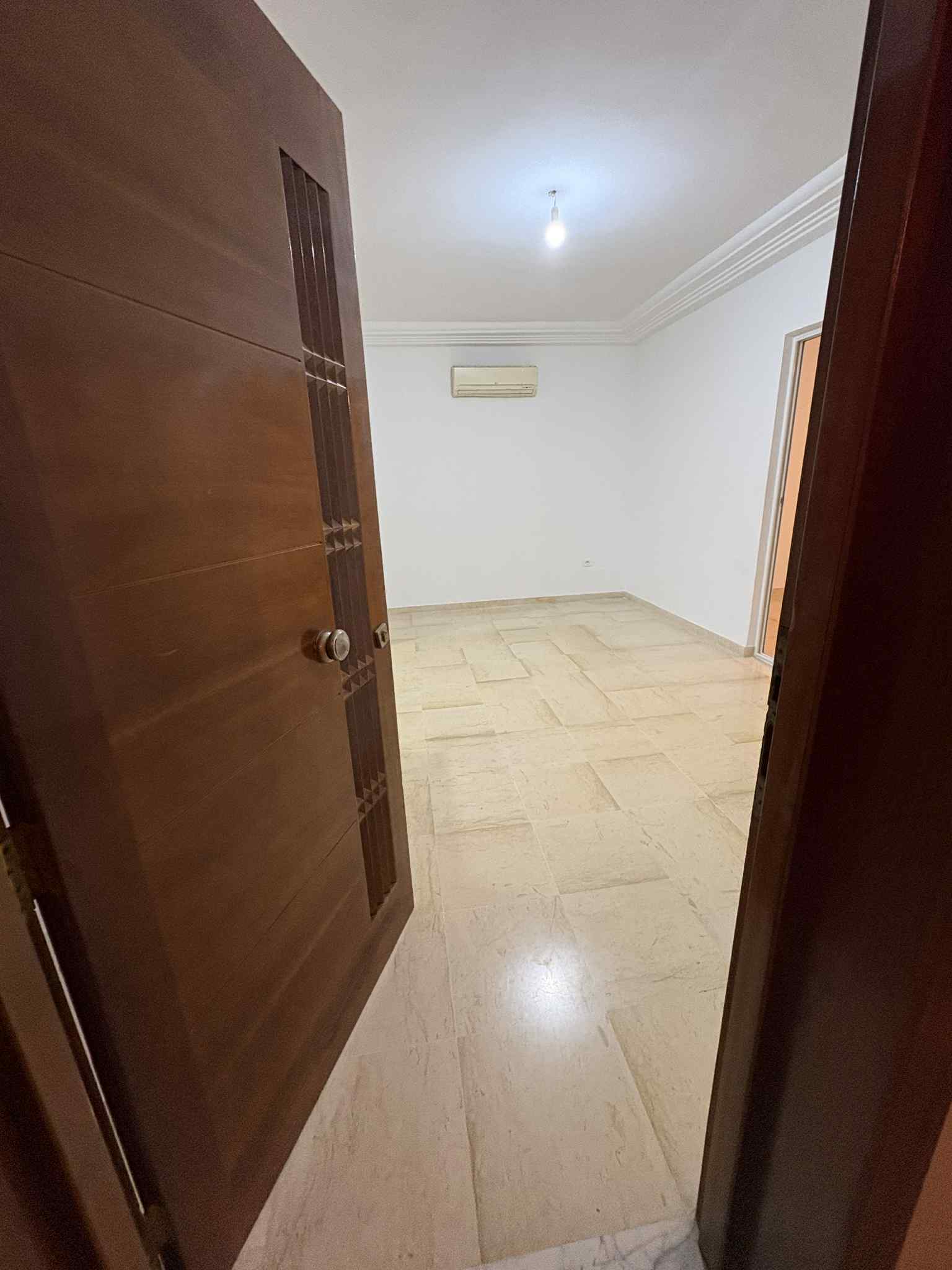 La Marsa Cite El Khalil Location Appart. 1 pice S1  la marsa cite khalil residence securisee