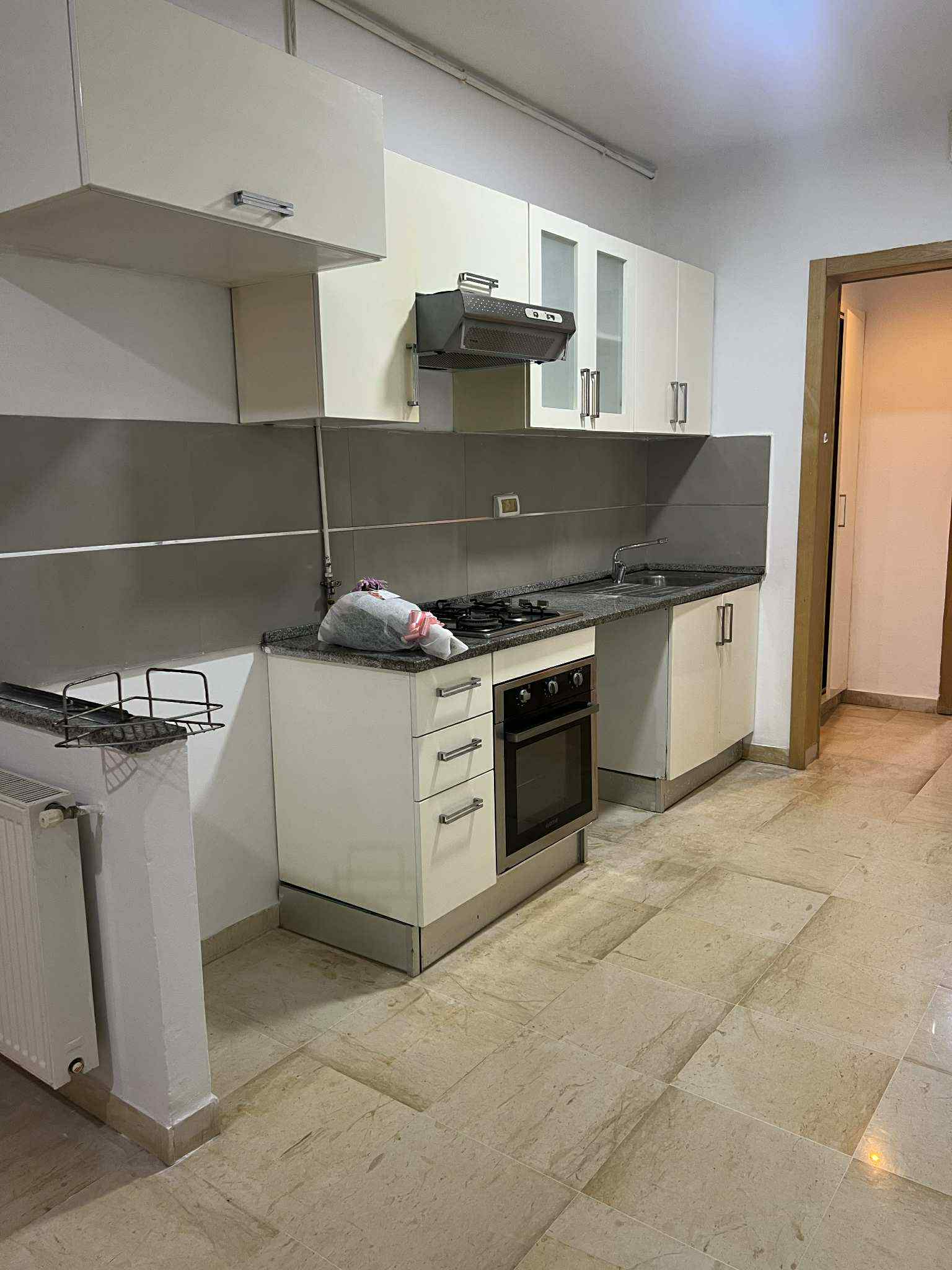 La Marsa Cite El Khalil Location Appart. 1 pice S1  la marsa cite khalil residence securisee