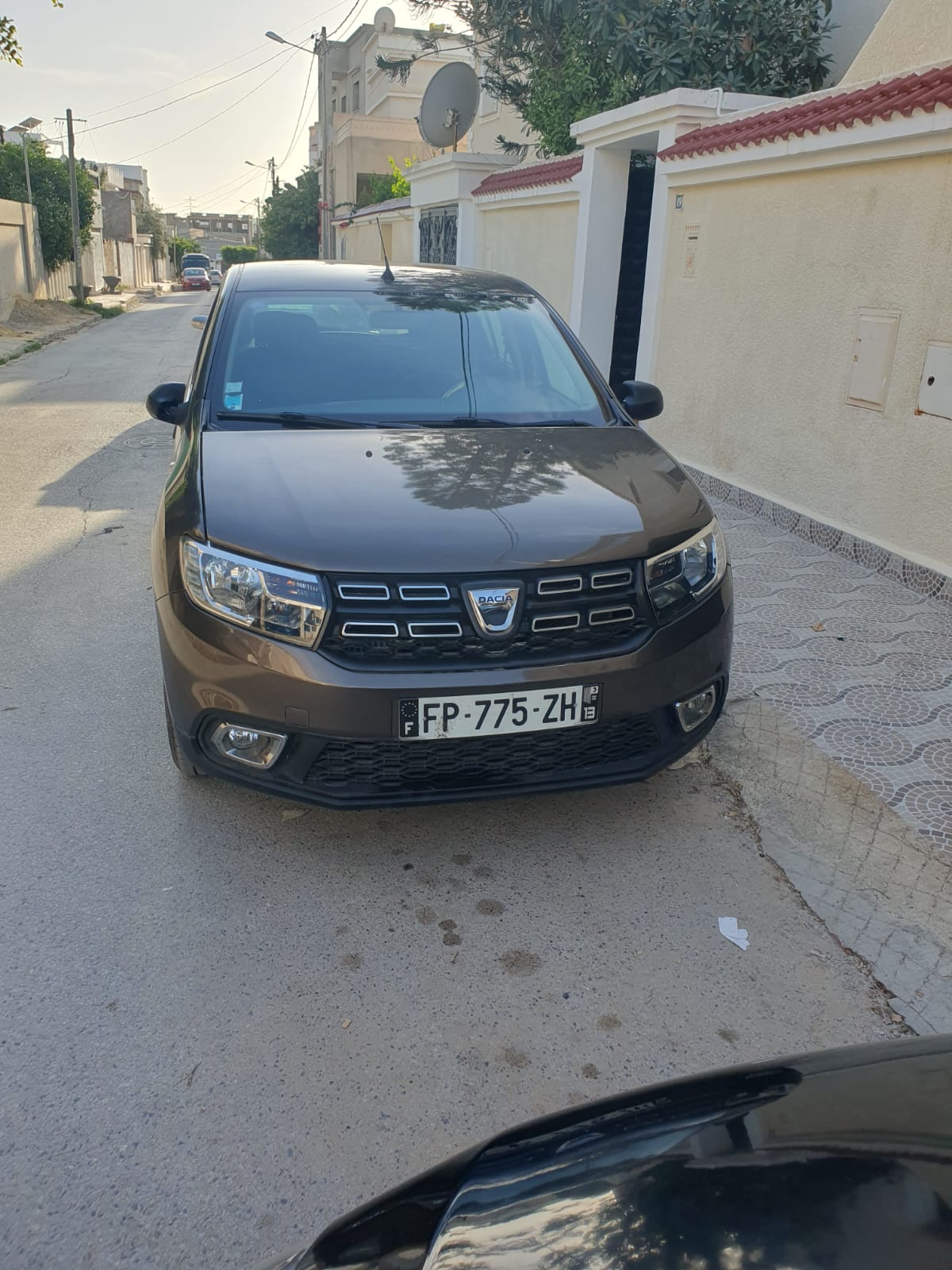Fouchana Cite El Amel Dacia Sandero Dacia sandero toutes options moteur 0 9 tce