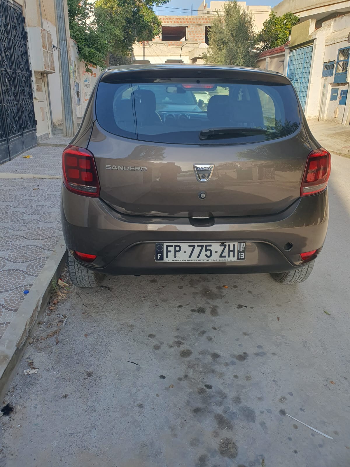Fouchana Cite El Amel Dacia Sandero Dacia sandero toutes options moteur 0 9 tce