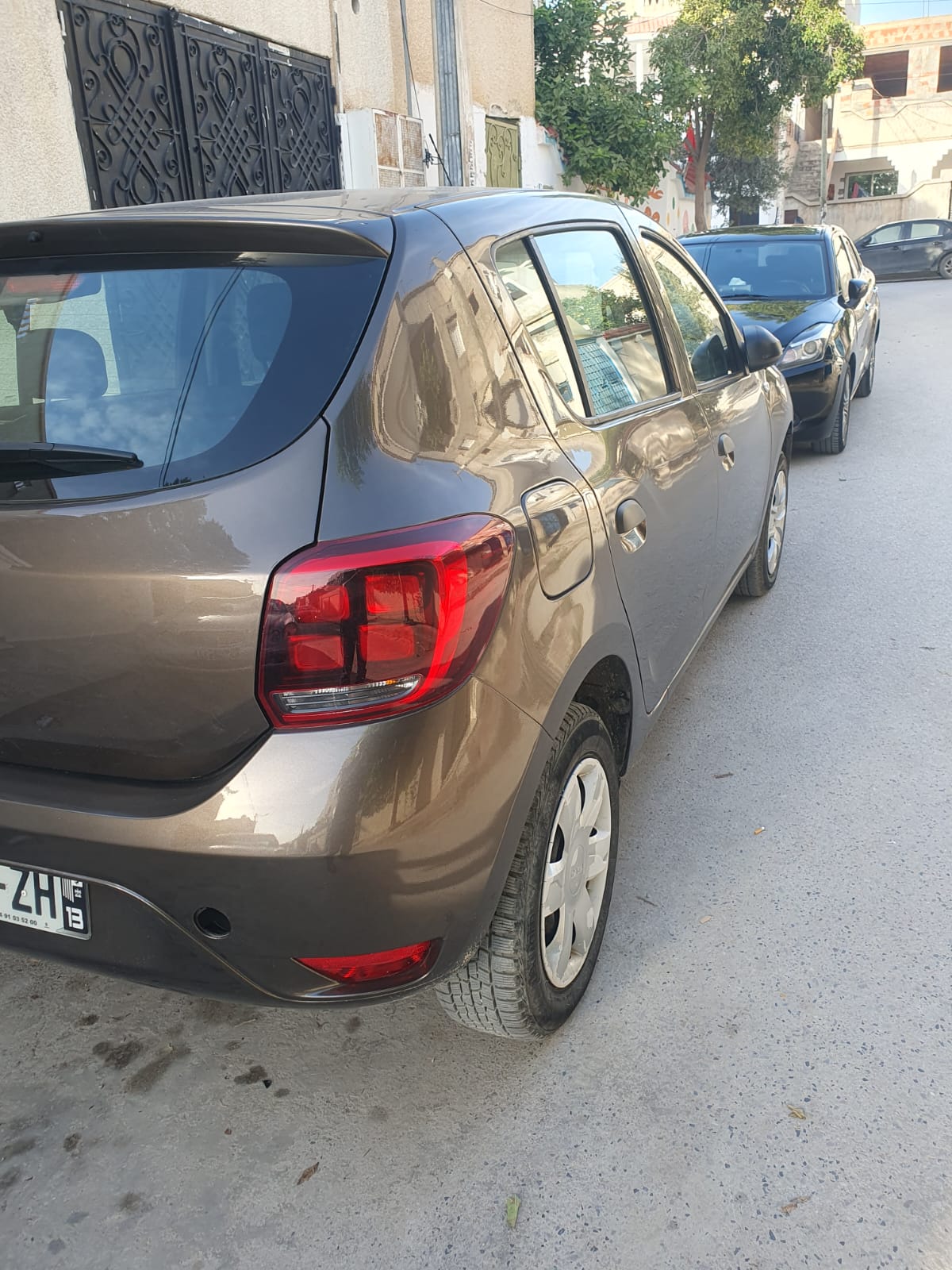 Fouchana Cite El Amel Dacia Sandero Dacia sandero toutes options moteur 0 9 tce