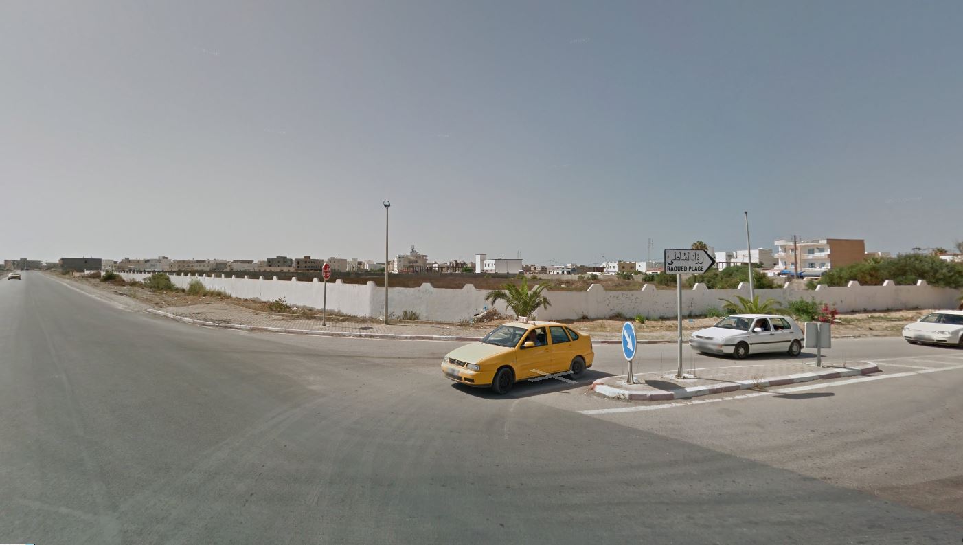 Raoued Raoued Terrain Terrain nu Un terrain sur la route principale raoued gammarth