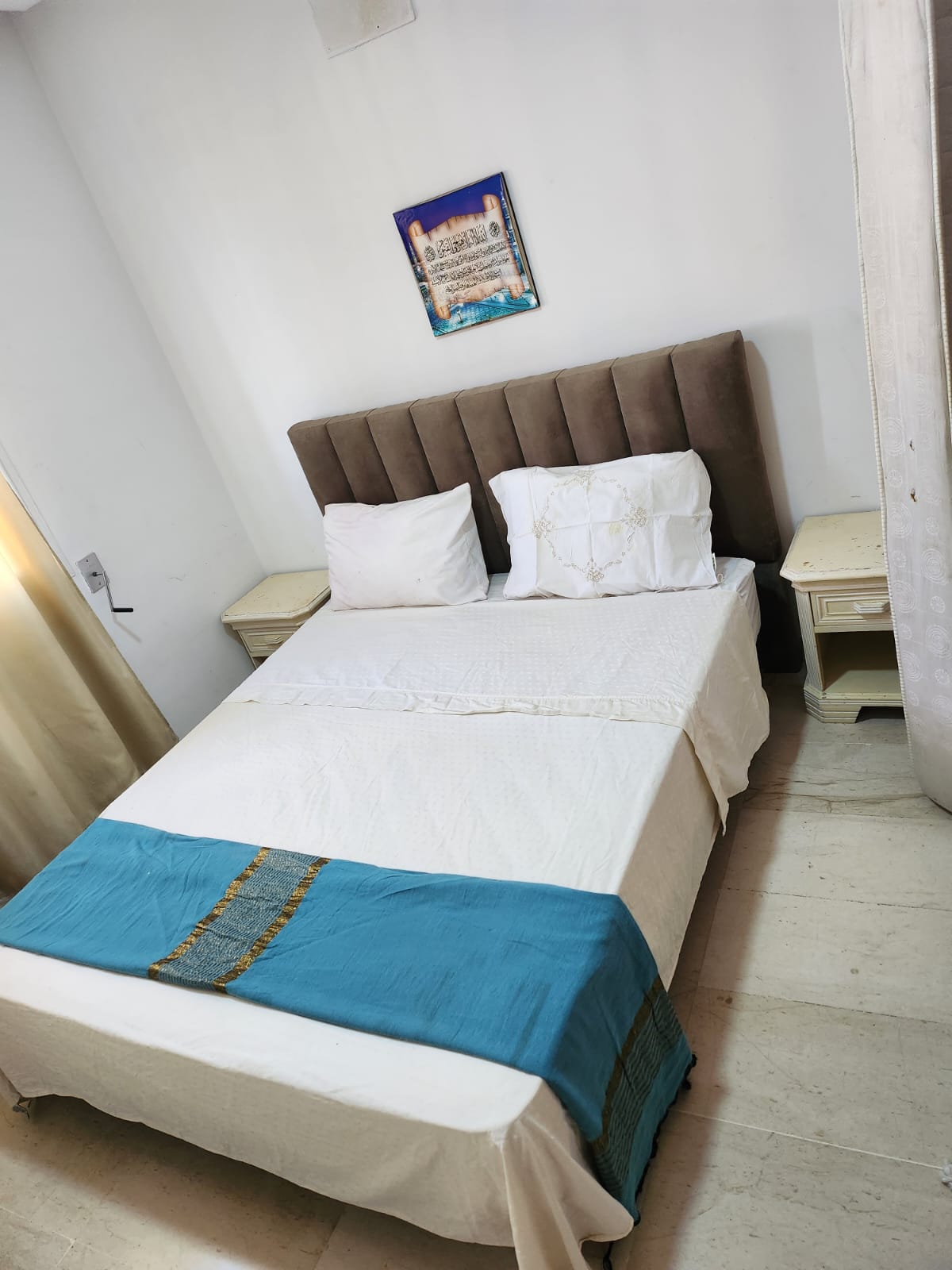 La Marsa El Aouina Location Appart. 3 pices Appartement splus 2 meubl  lwahat