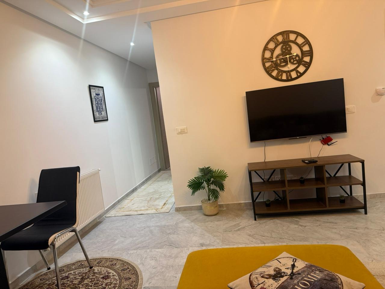 La Marsa El Aouina Location Appart. 2 pices Apprt splus 1 vide avec jardins