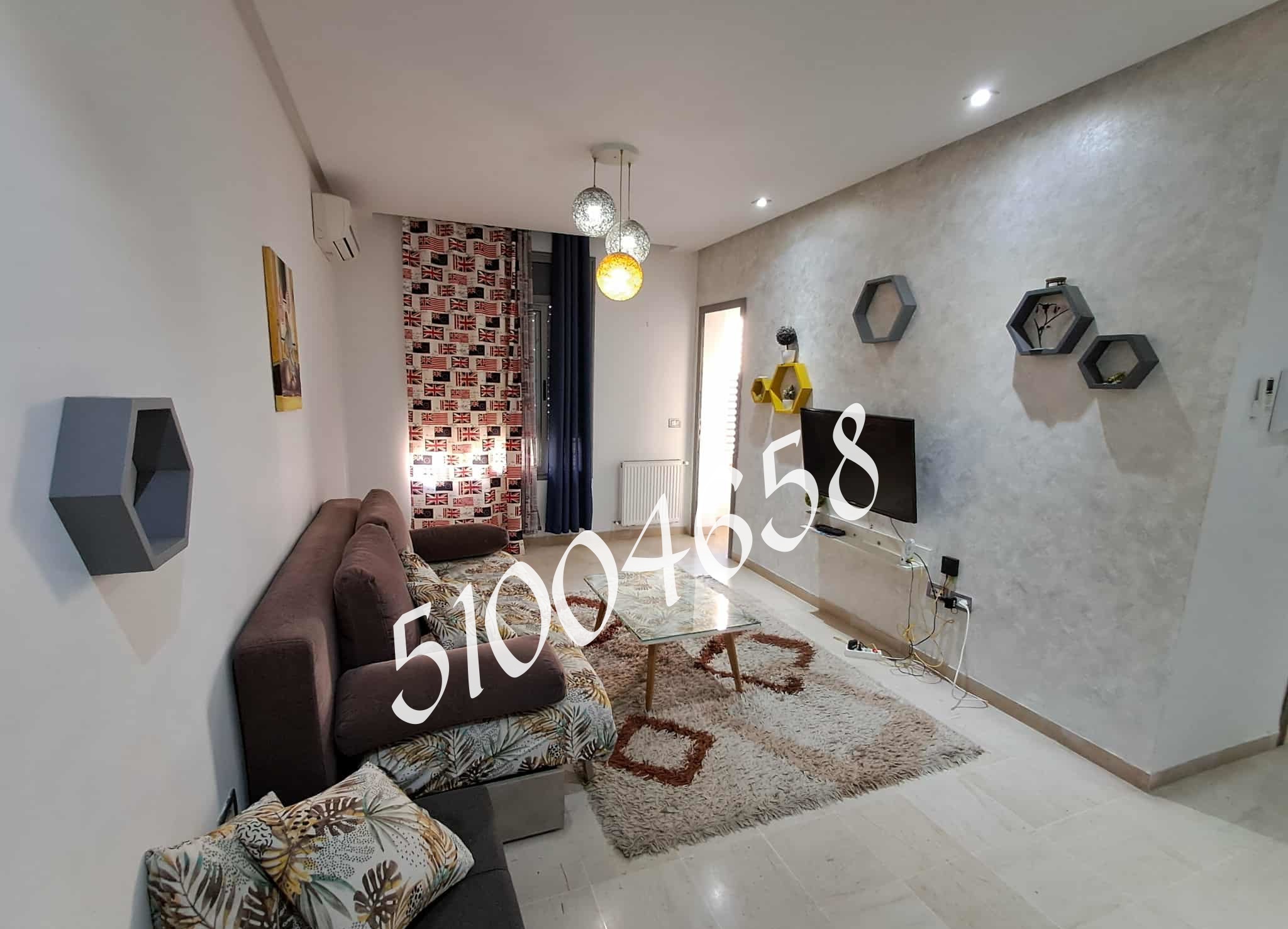 La Marsa El Aouina Location Appart. 1 pice S plus 1 meuble  wahat aouina