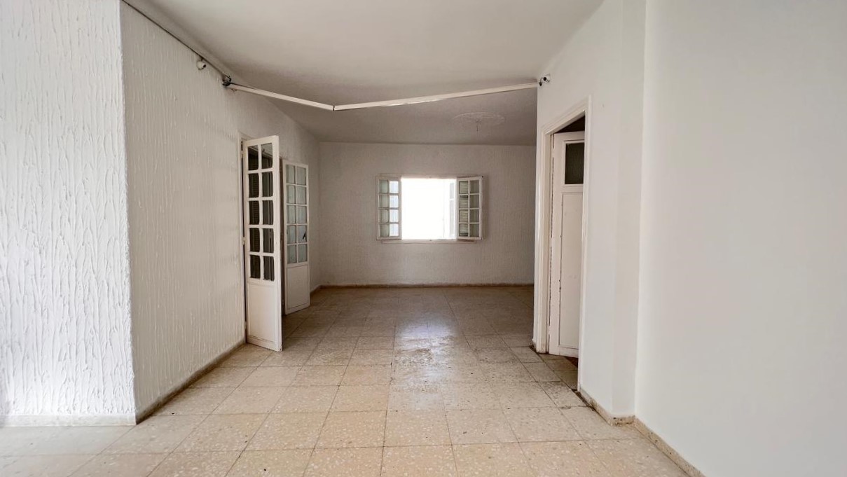 Ariana Ville El Menzah 7 Location Maisons Etage de villa s3 de 150 m a menzah 7