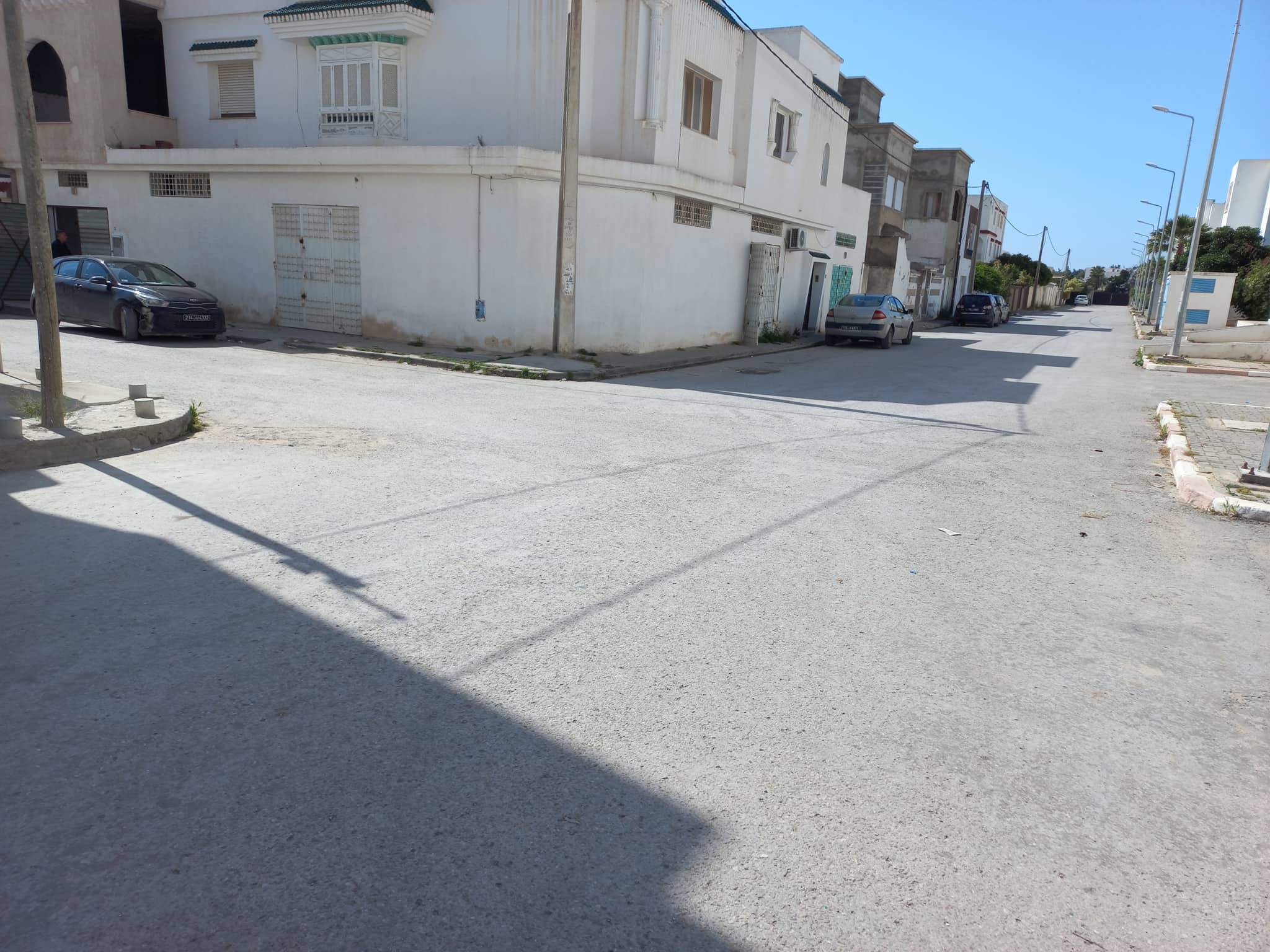 La Soukra La Soukra Bureaux & Commerces Surfaces Dpt de 180 m cit les orangers